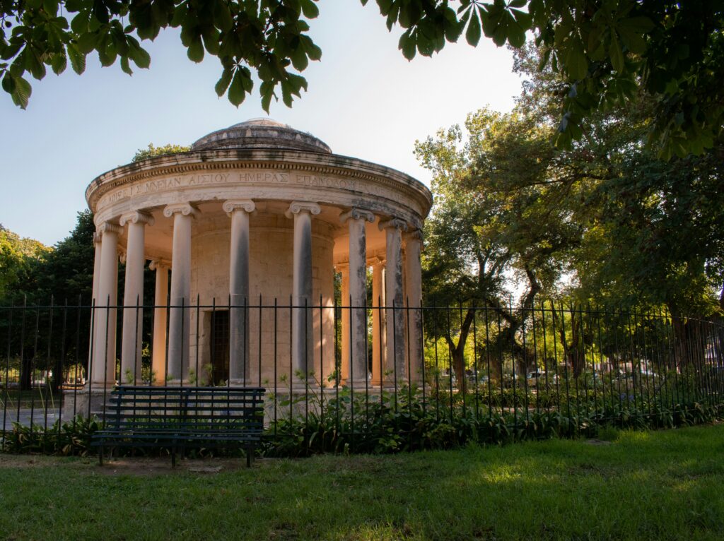 corfu-diary-CkzzbwHXXUg-unsplash